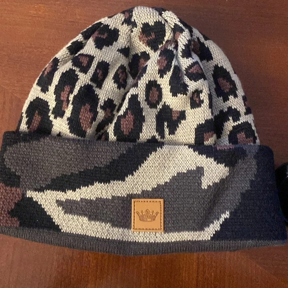 Camo animal print beanie bundle with black foster grant sunglasses